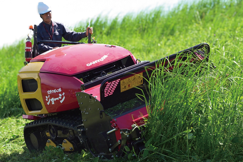 ハンドガイド式草刈機